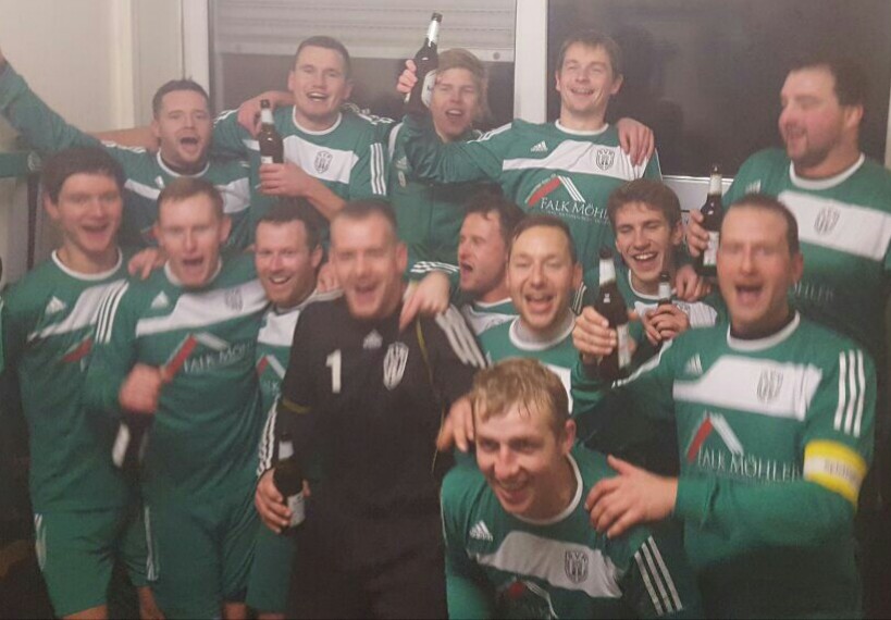 16 Auswärtssieg Eintracht