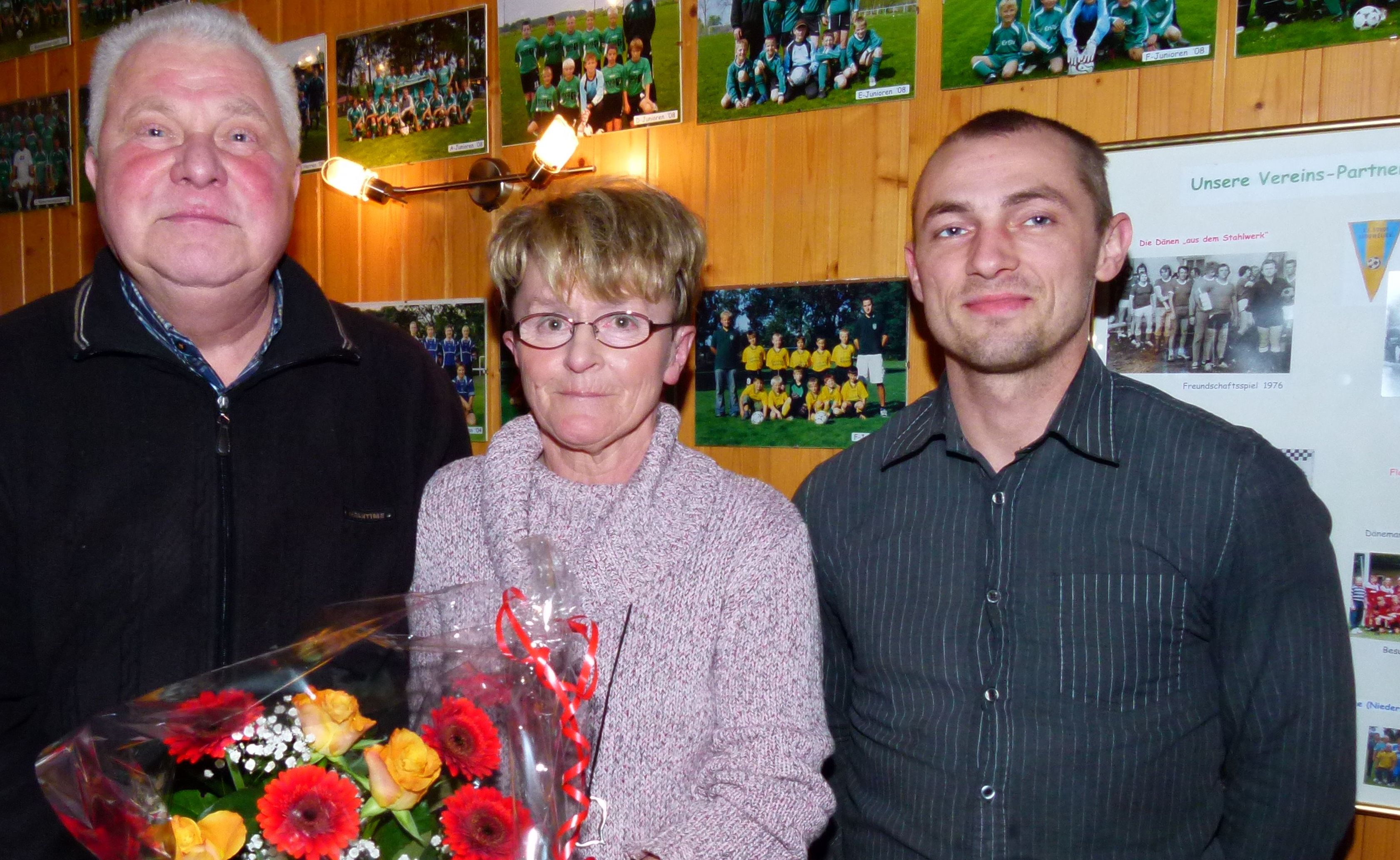 12_Sportlerheimbergabe